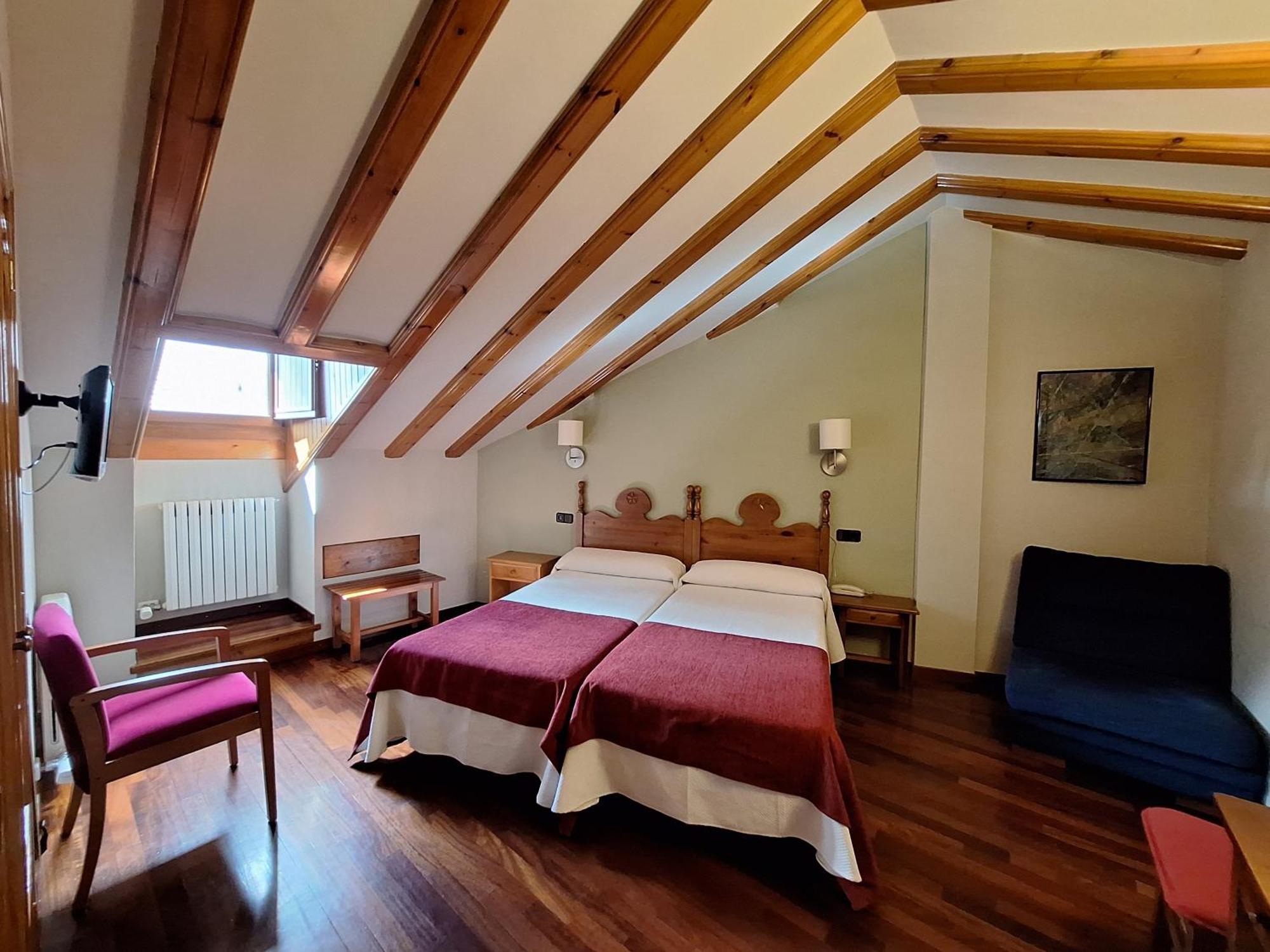 Hotel Aragueells Benasque Eksteriør bilde