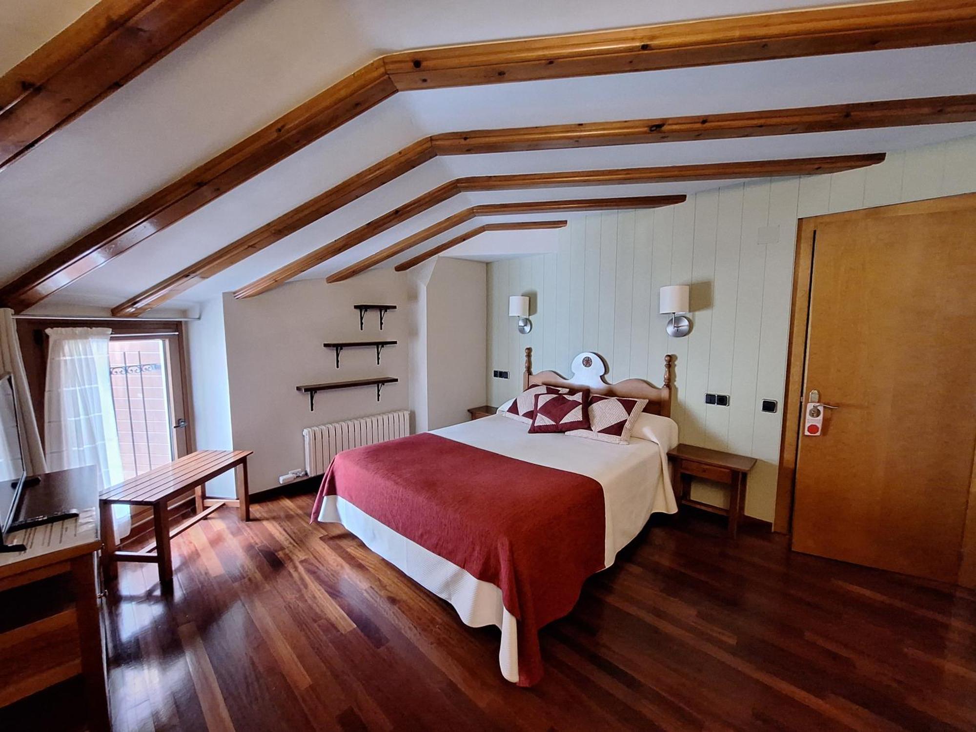 Hotel Aragueells Benasque Eksteriør bilde