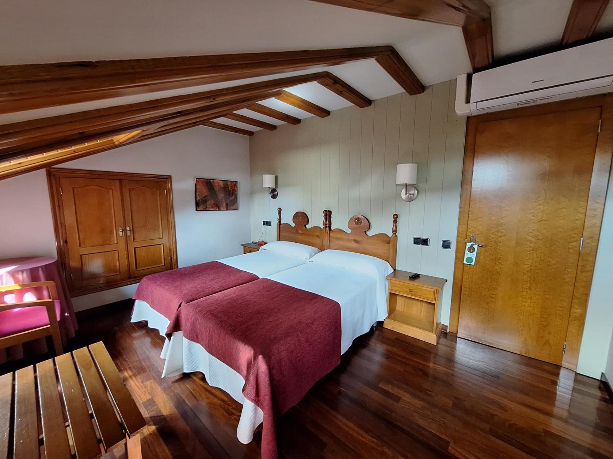 Hotel Aragueells Benasque Eksteriør bilde