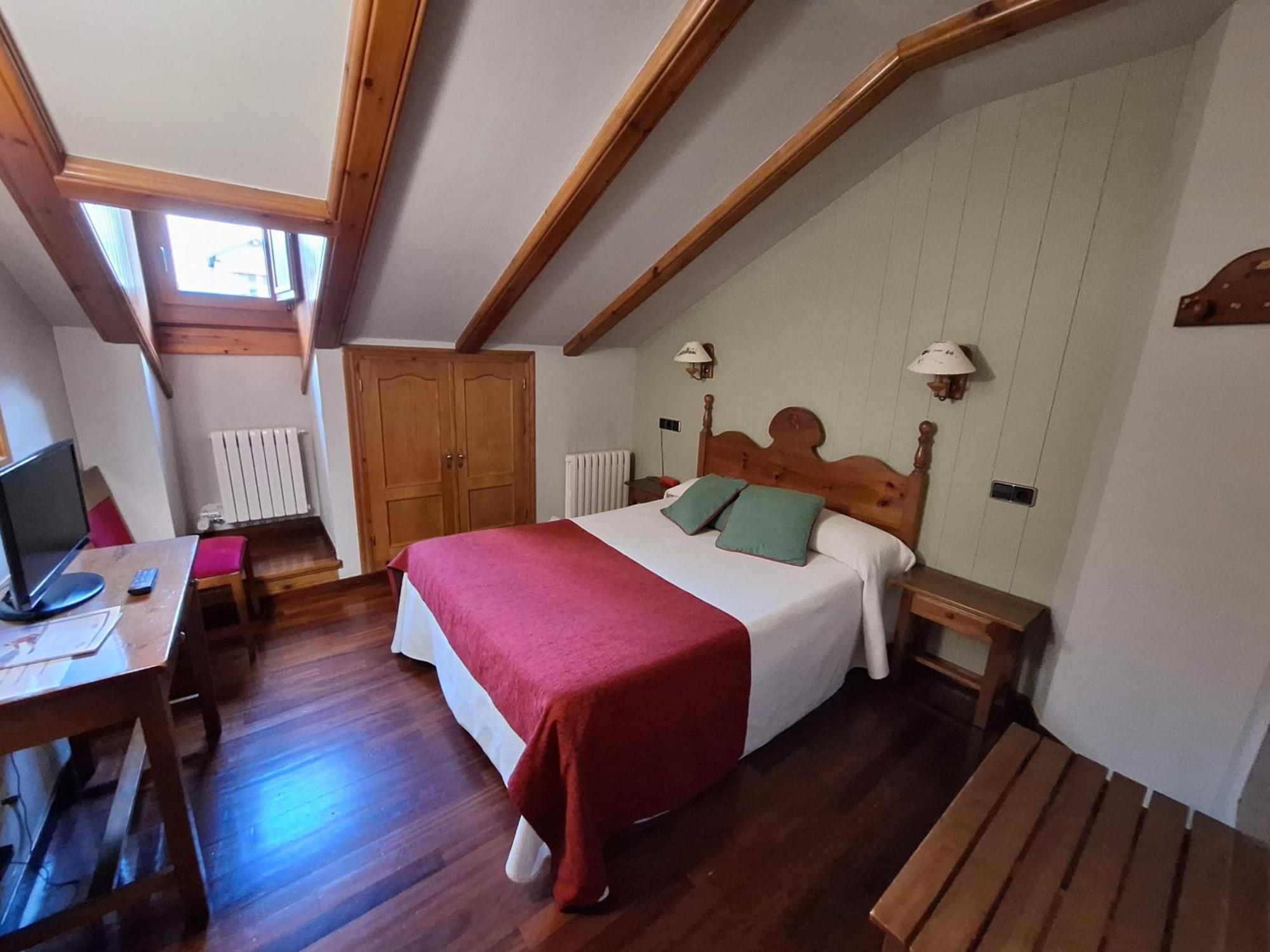Hotel Aragueells Benasque Eksteriør bilde